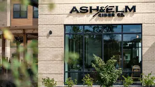 Una foto del restaurante Ash & Elm Cider Co. Restaurant and Cider Bar - Carmel