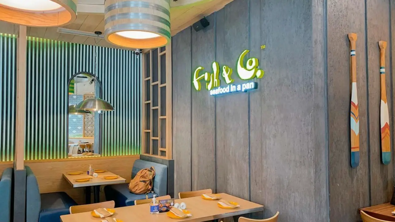 Fish & Co + Modern Shanghai ATC, Muntinlupa, Metro Manila