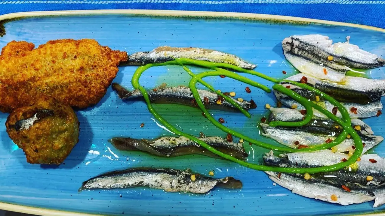 Pane e Coccos，CMCetara