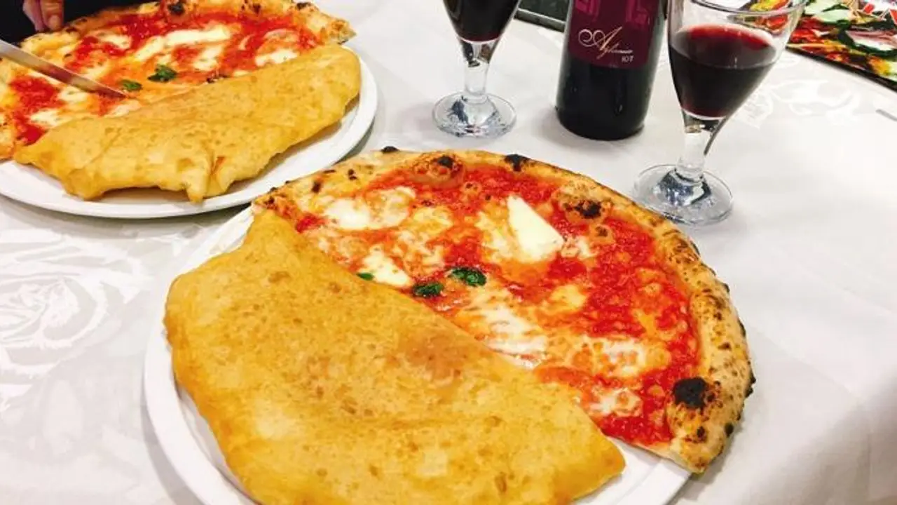 Pizzeria Da Pasqualino, Naples, CM