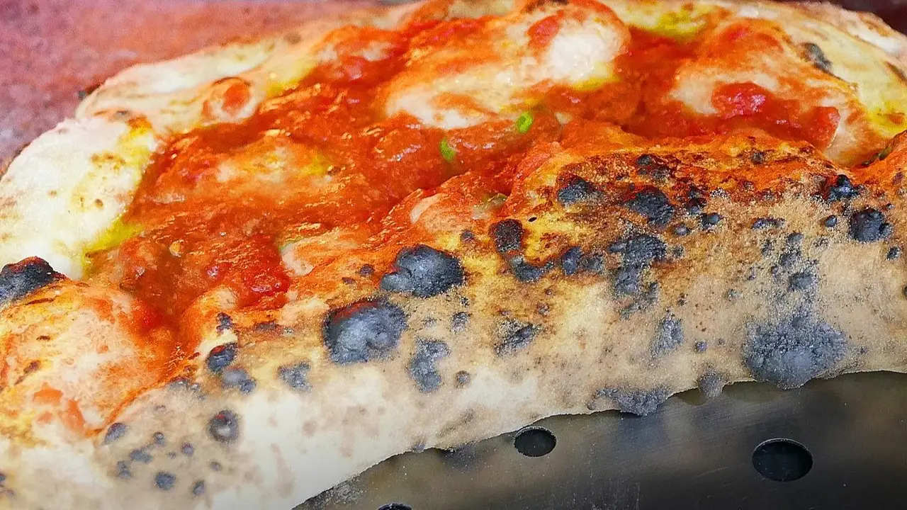 Anema & Pizza Frattamaggiore, Naples, CM