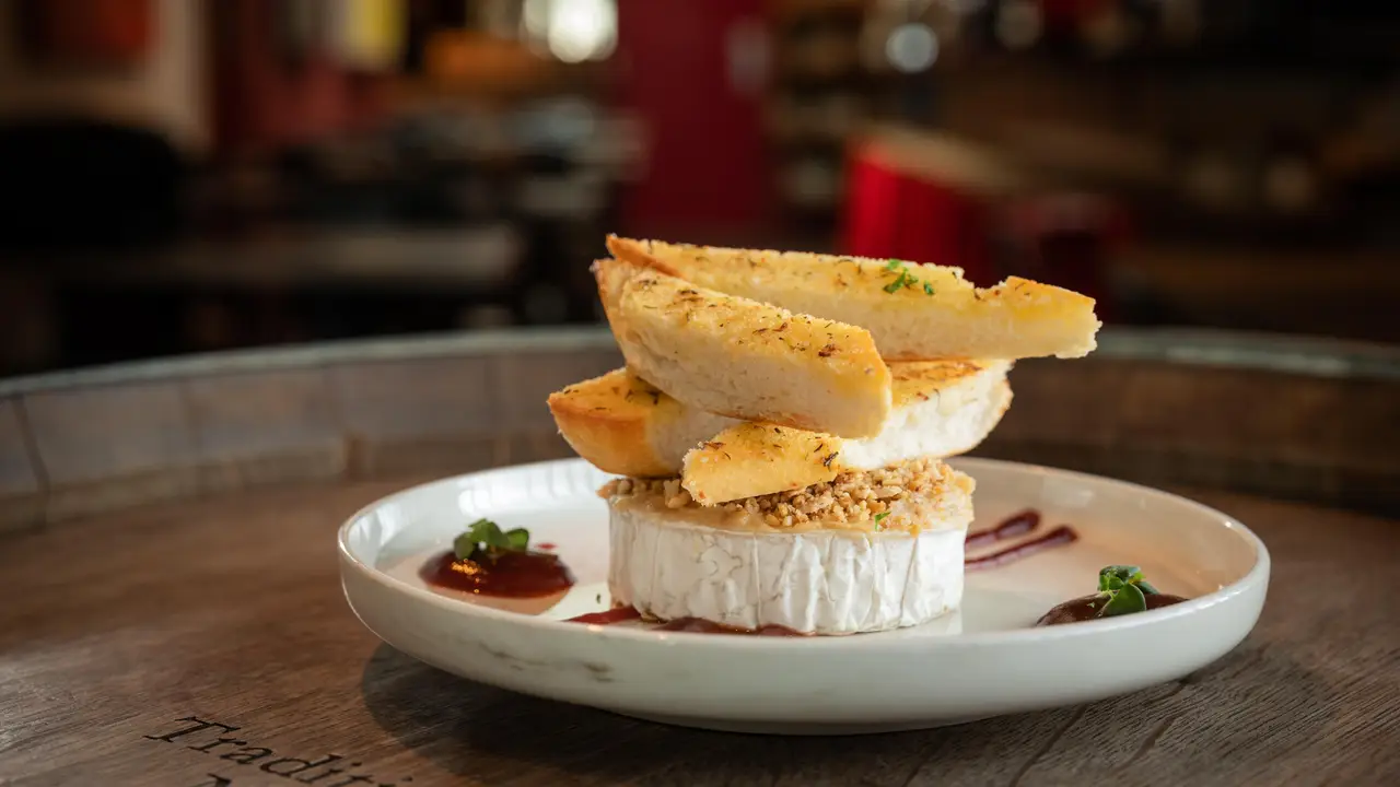 Praelum Wine Bistro, Singapore, 