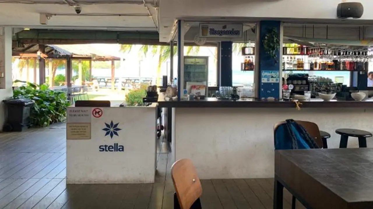 Stella, Singapore, 
