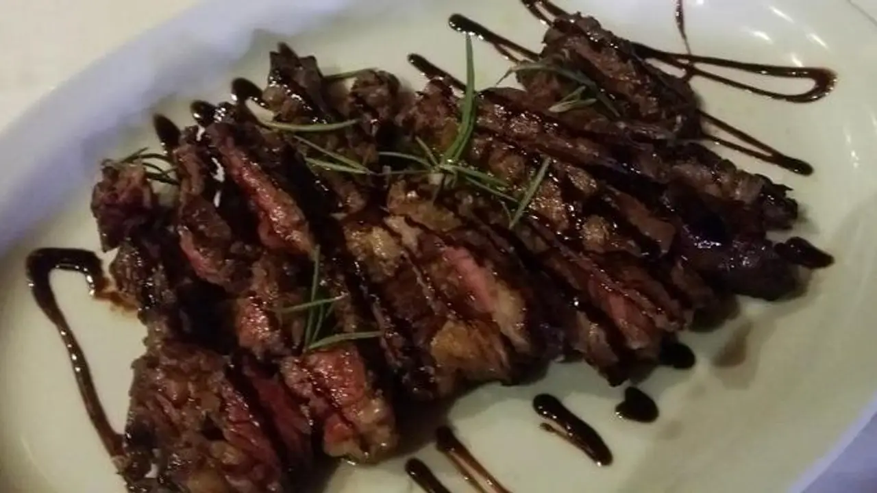 I Carnivori, Rome, LA
