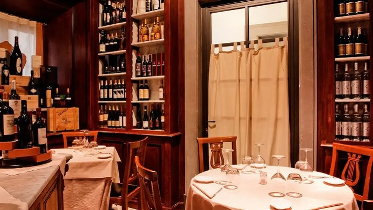 Olio Restaurant, Florence, TO