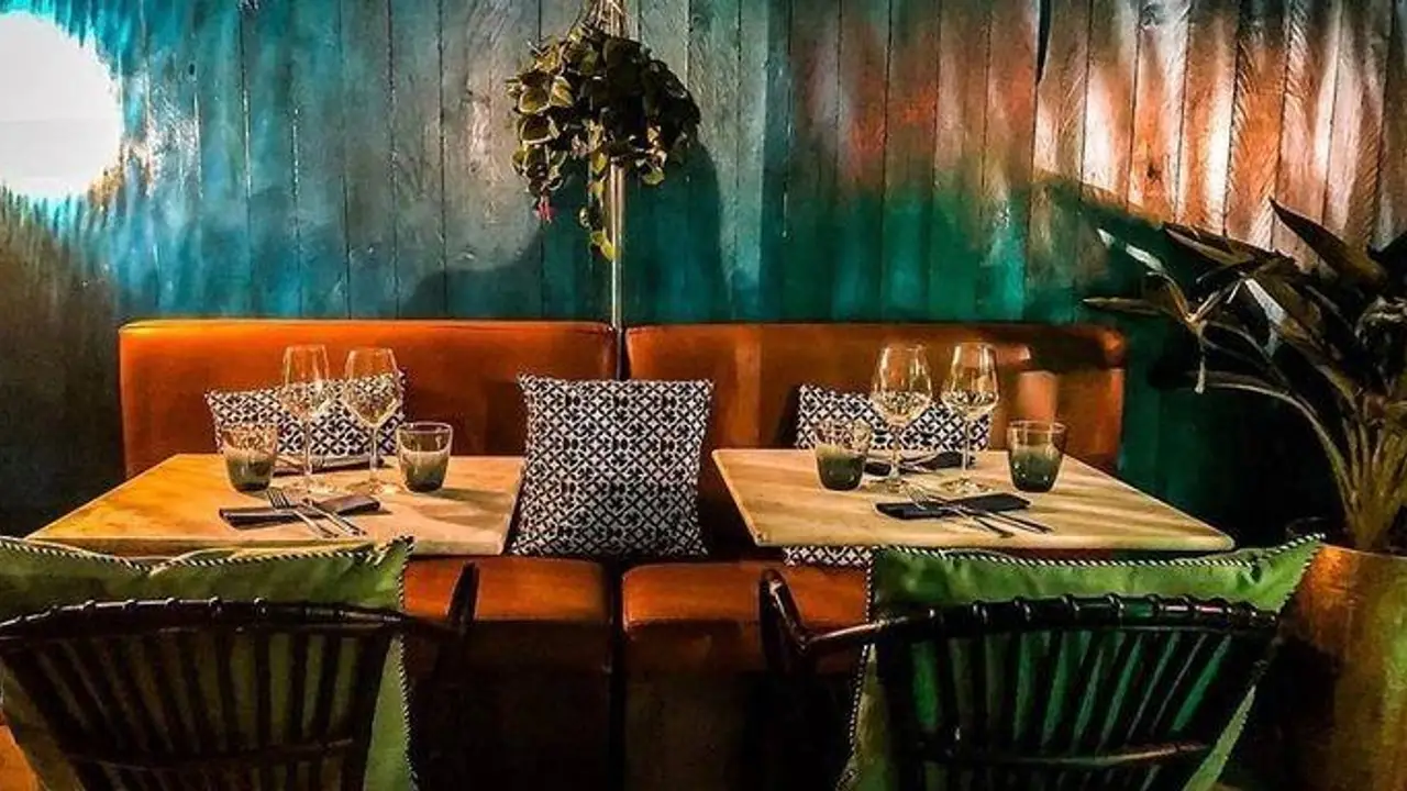 Uptown Food & Drinks, Rome, LA