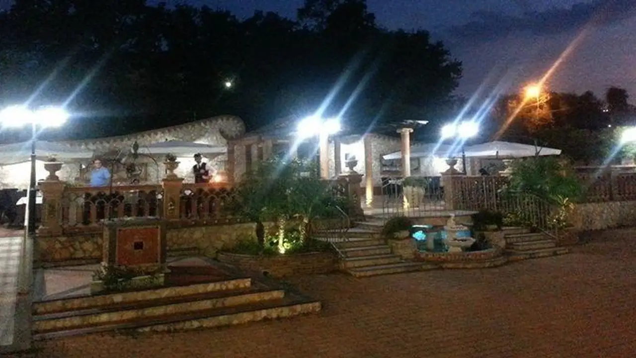 Al Borgo di Sciacca, Aci Catena, SI