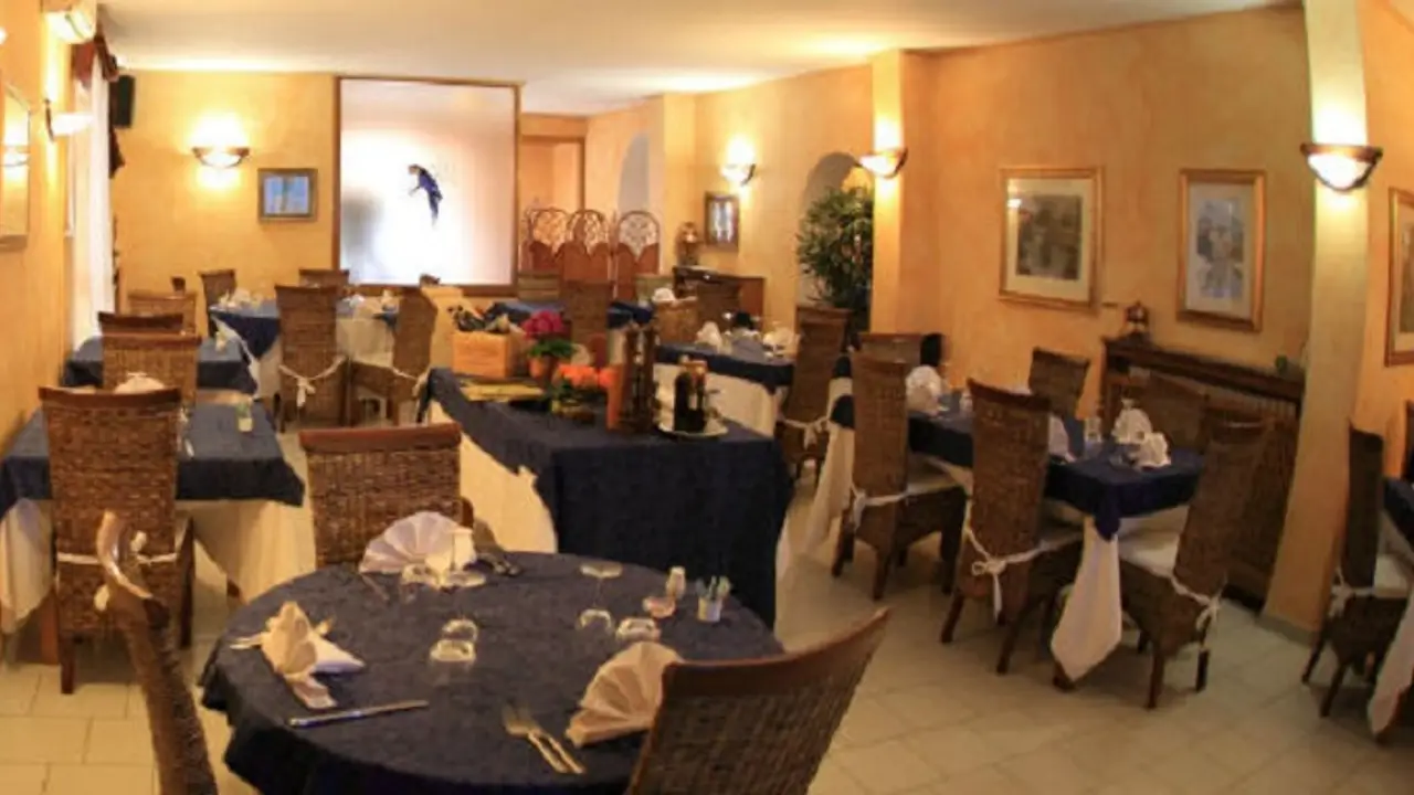 Il Pappagallo, Turin, PI