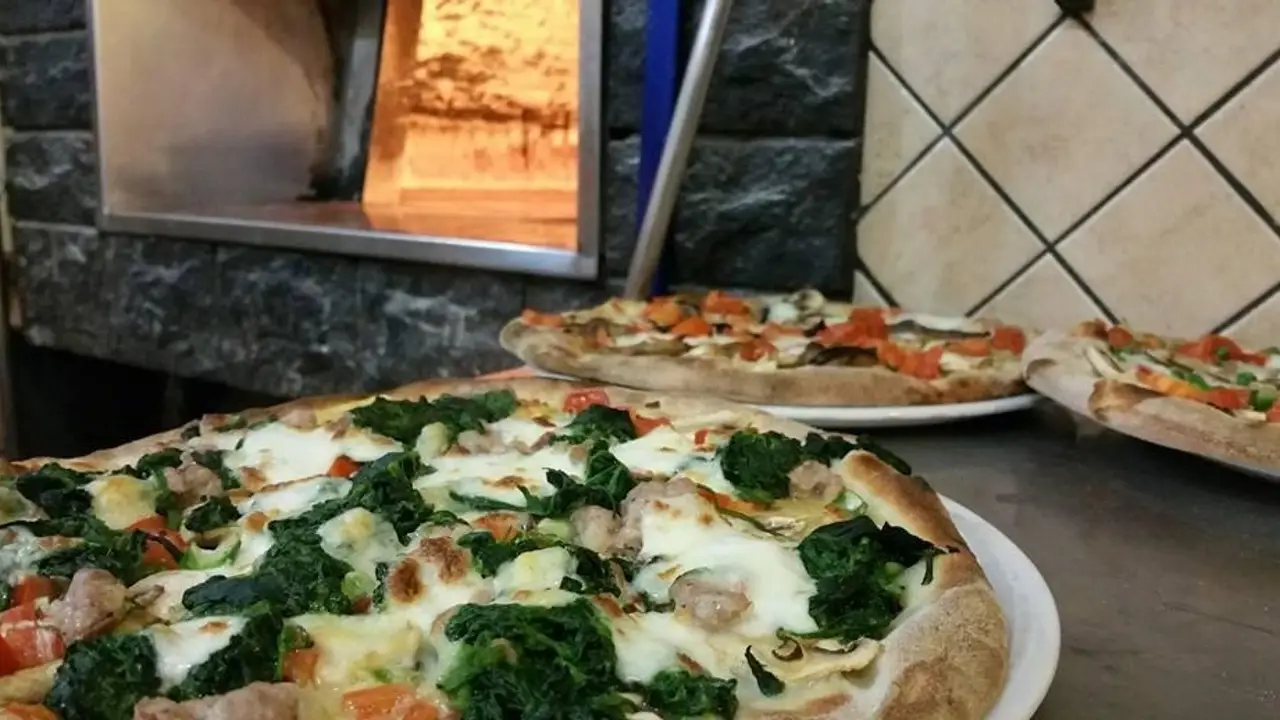 Pizzeria Le Quattro Stagioni, Catania, SI