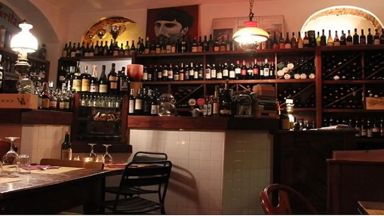 Osteria in Vino Veritas, Turin, PI