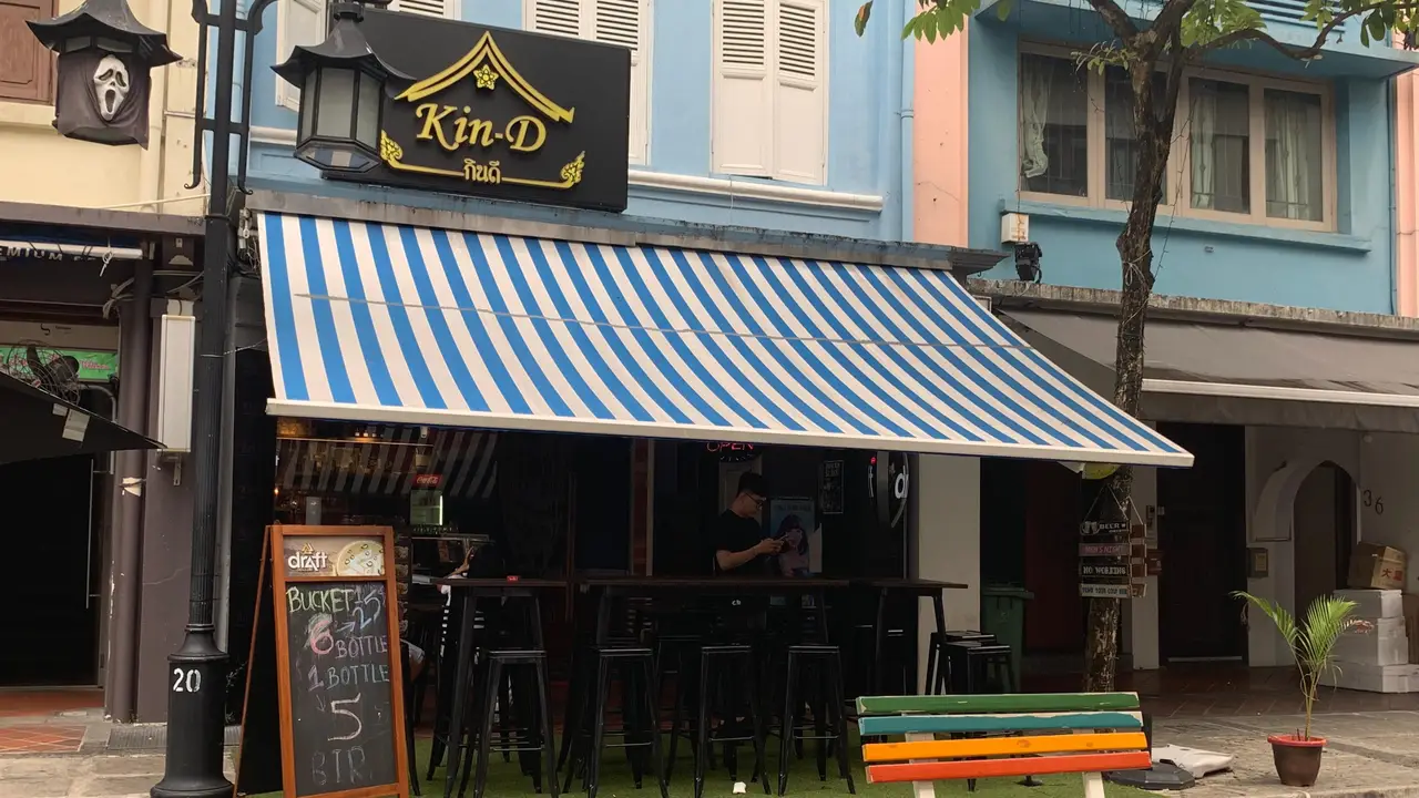 Kin-D Thai Restaurant & Bar, Singapore, 