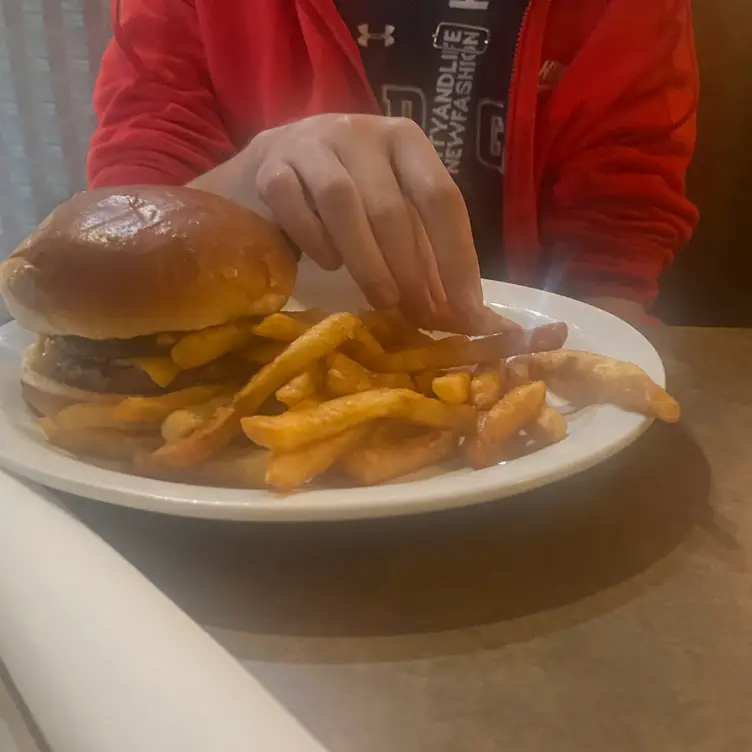 Dawson's On Main, Speedway, IN
