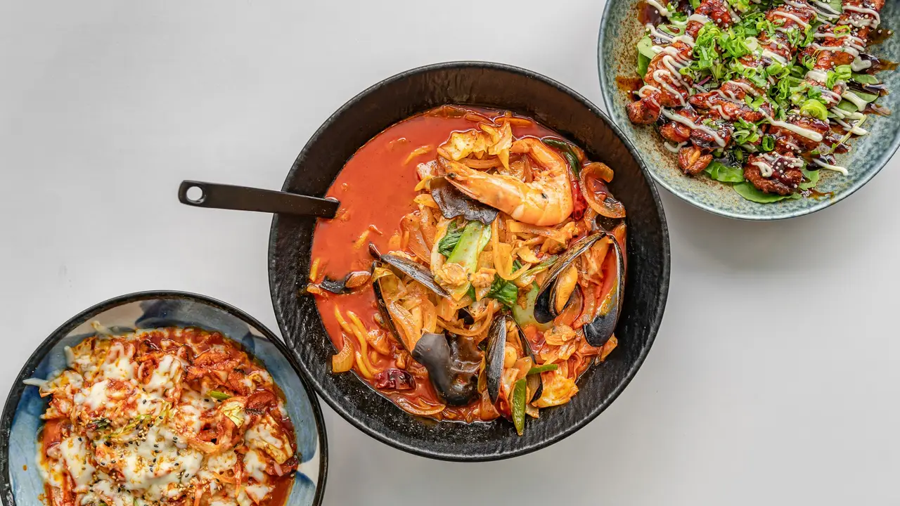 Kimchee Korean & Japanese Cuisine, Kamloops, BC