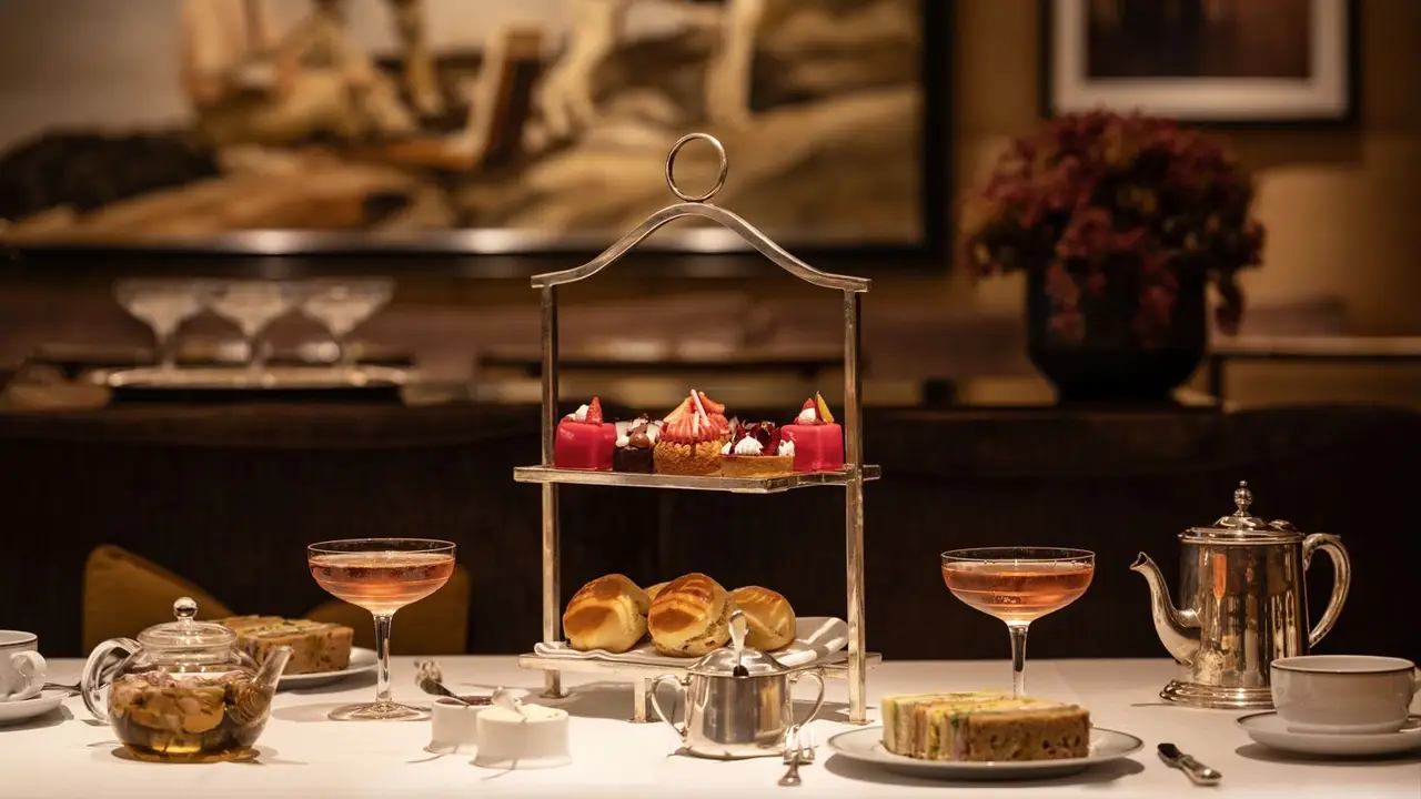 Afternoon Tea at The Beaumont - Afternoon Tea at The Beaumont, London, England