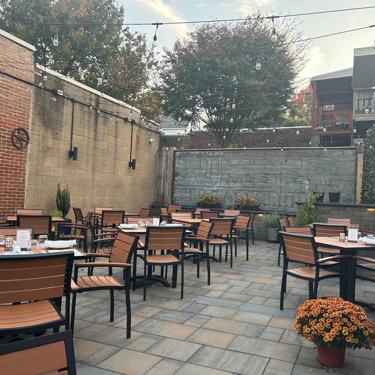 Pino's Contemporary Italian Restaurant & Wine Bar, Pittsburgh, PA