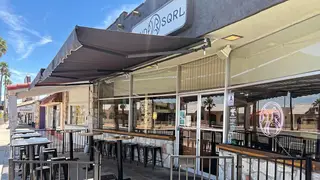 Una foto del restaurante grnd sqrl