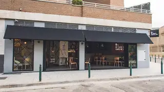 Una foto del restaurante Bulebar Zentro
