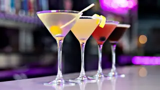 Una foto del restaurante Bar Louie - Brier Creek