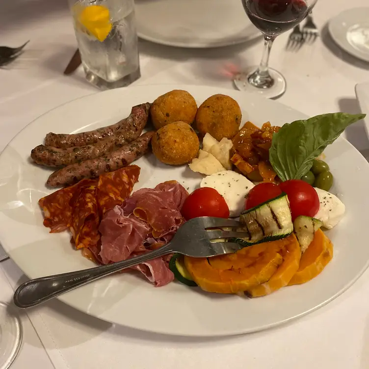 Trattoria Mediterranea, Bedminster, NJ
