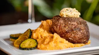 Una foto del restaurante Newton's Saddlerack
