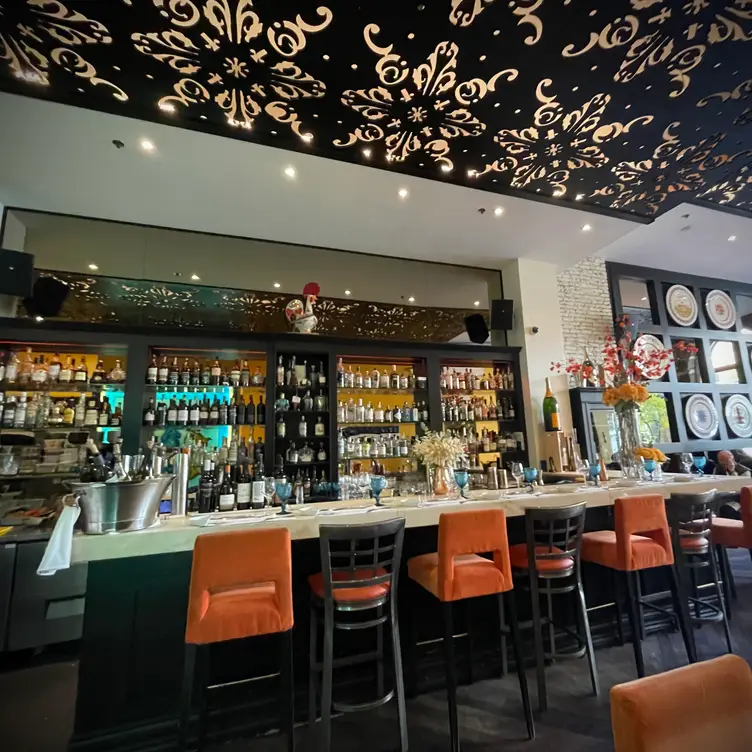 Helena, Montreal, QC