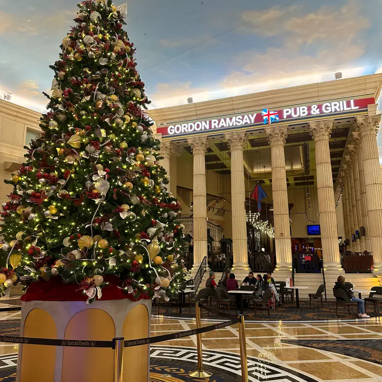 Gordon Ramsay Pub & Grill - Caesars Atlantic City, Atlantic City, NJ