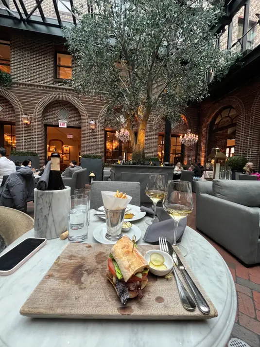 The art of dining at 3 Arts Club Cafe at RH Chicago – My Mojo Gift
