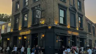 Una foto del restaurante The Prince N22