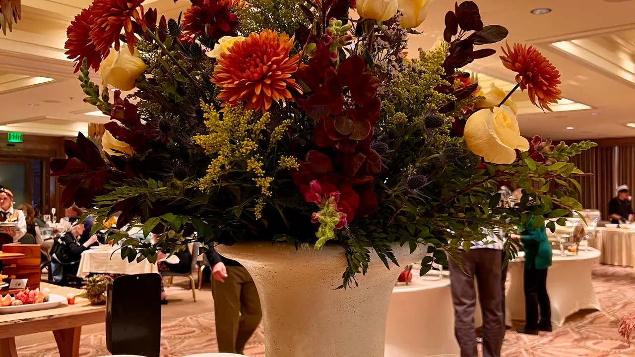 Holiday Events at Little America AZ Flagstaff