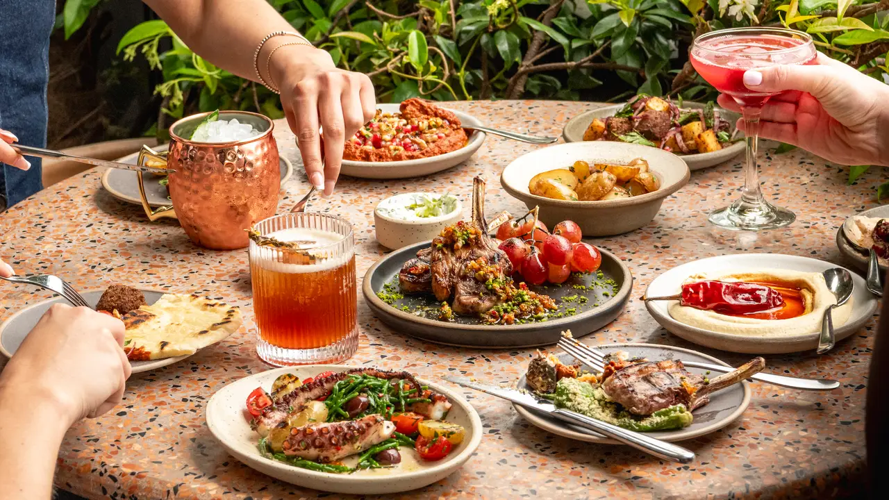 Kaso Rooftop Bar & Kitchen, London, Greater London