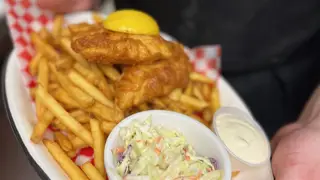 Una foto del restaurante French Creek Pub