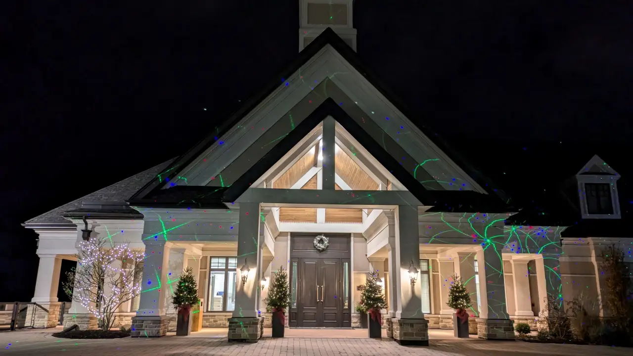 Barrie Country Club's front entrance welcomes you. - Barrie Country Club, Barrie, ON