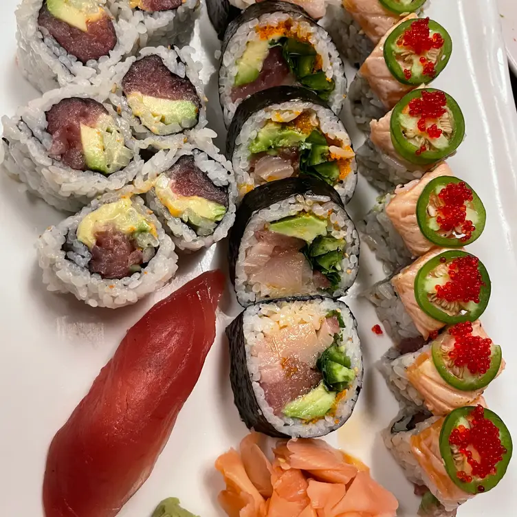 Kamehachi - Old Town, Chicago, IL