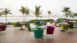 Una foto del restaurante Olivino - W Dubai