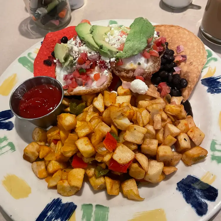 Painters' Restaurant, Brookhaven, NY