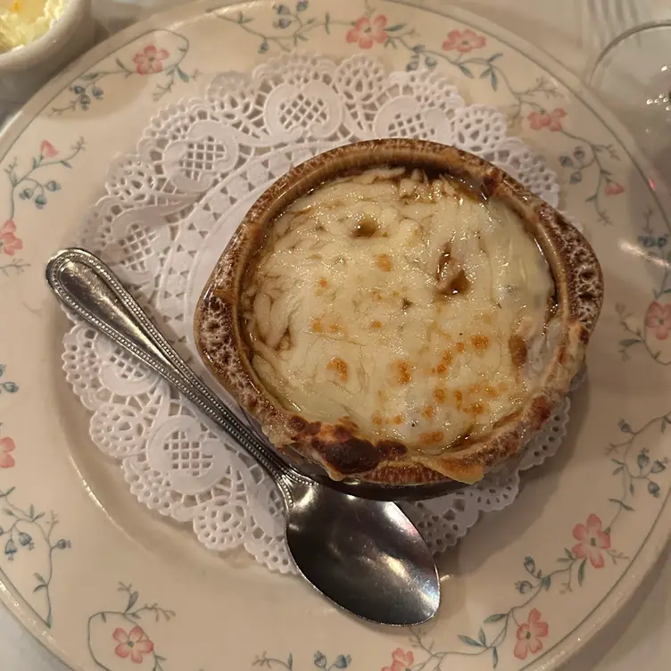 Le Petit Restaurant, Sherman Oaks, CA