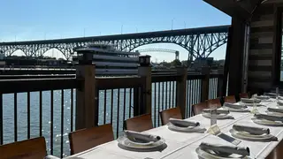 Una foto del restaurante 1330 on the River- Cleveland