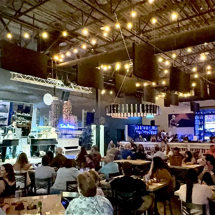 Treble Makers Dueling Piano Bar Restaurant Wesley Chapel, FL