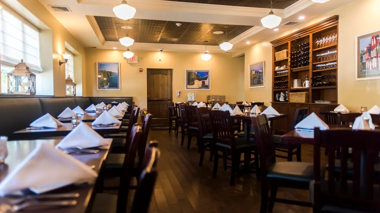 J.A. Heneghan's Tavern & Restaurant, Point Lookout, NY
