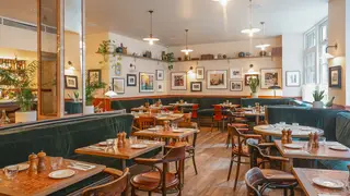 Una foto del restaurante Old Queen Street Cafe