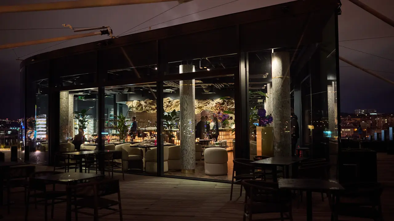Noel Restaurant and Bar - NOEL, Prague, Prague