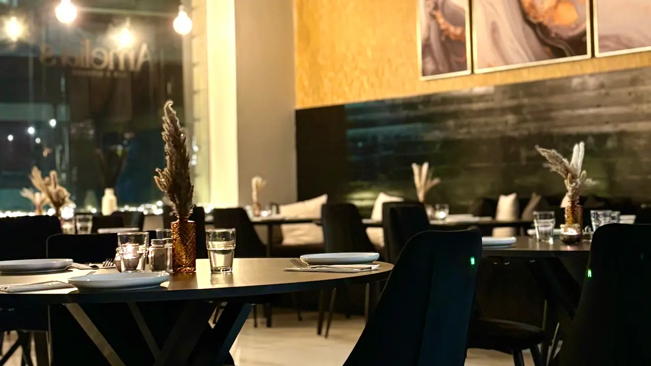 Amelia’s kitchen  kitchen restaurant seating area - Amelia’s Bar & Kitchen, Norwich, Norfolk