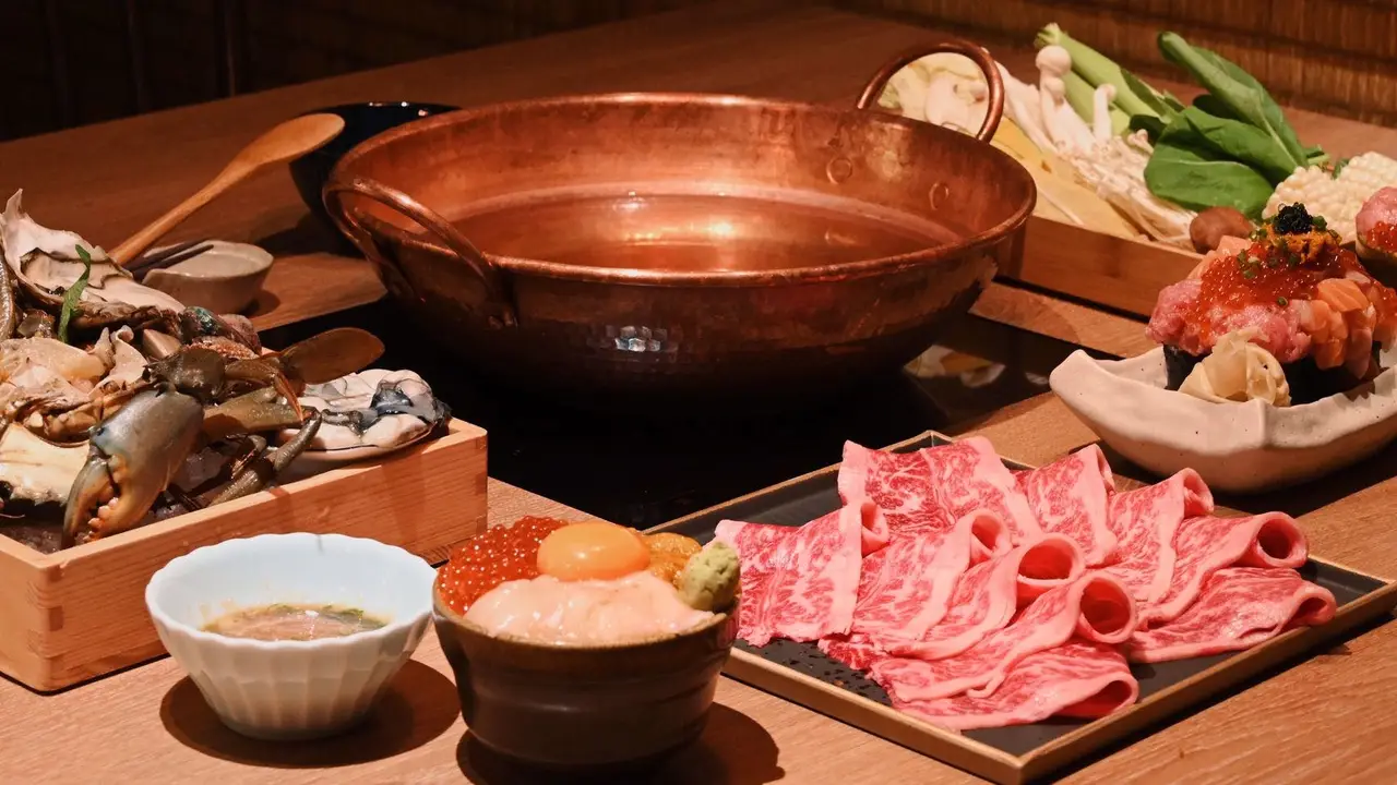 魚君海鮮丼專門店 海鮮公有市場, Taipei City, TPE