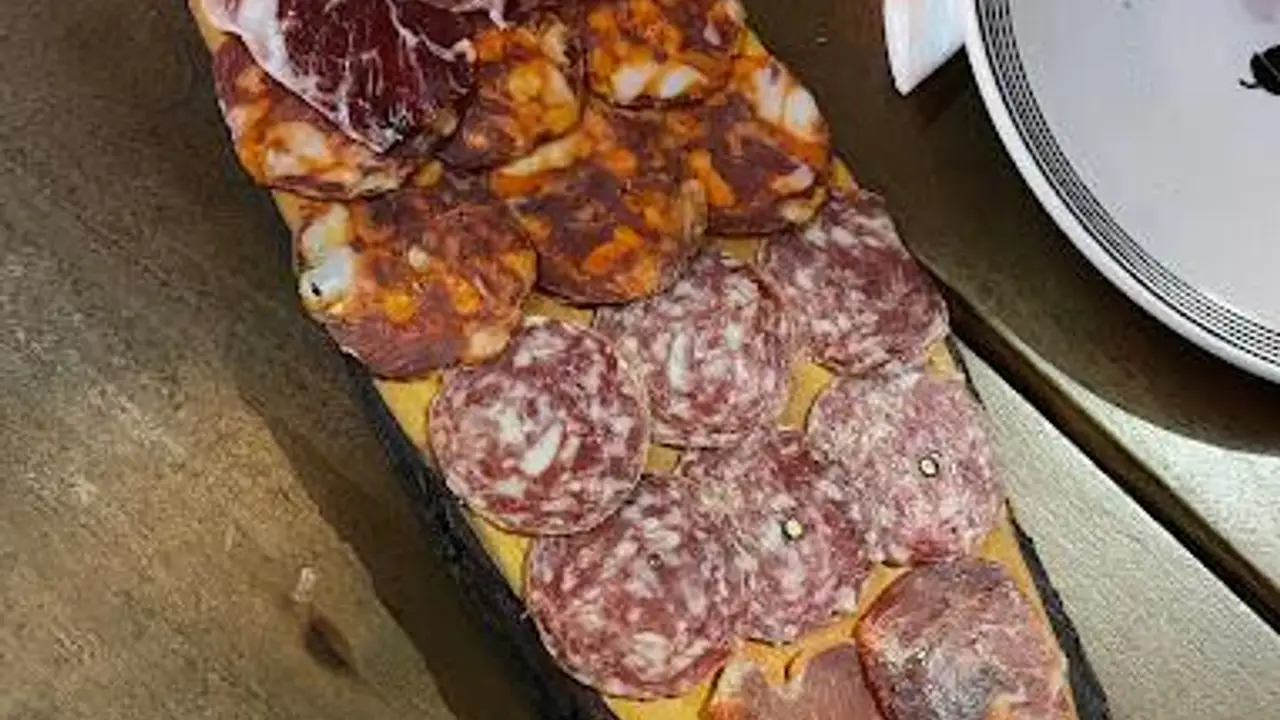 La Casa Iberica - Premuda, Milano, Citta metropolitana di Milano