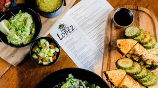 Una foto del restaurante Lopez 44- Chagrin Falls