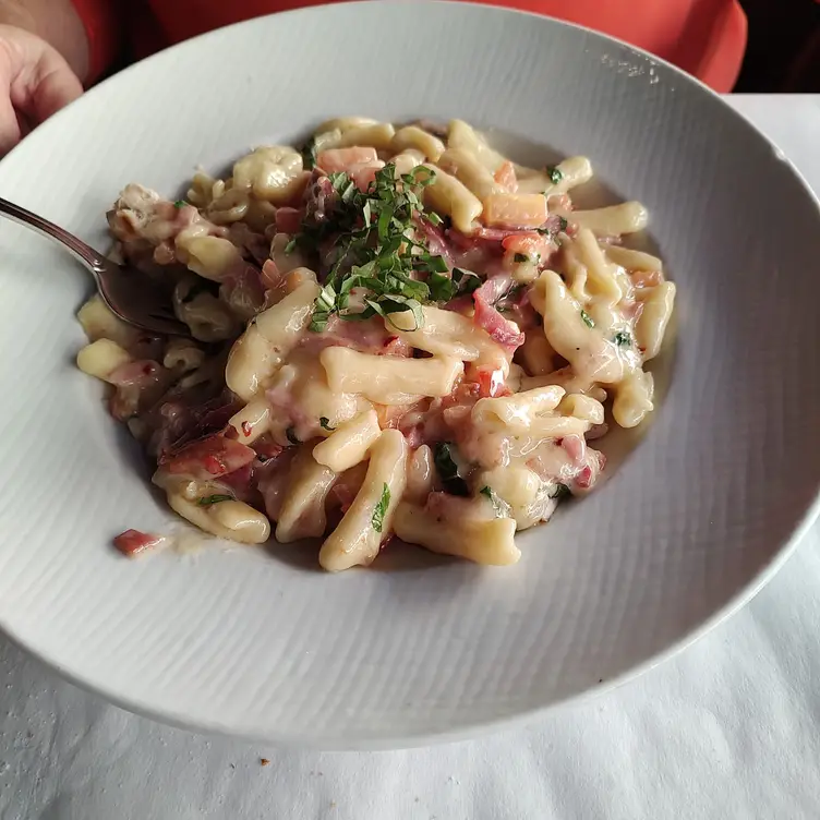 Gratzzi Grille, St. Petersburg, FL