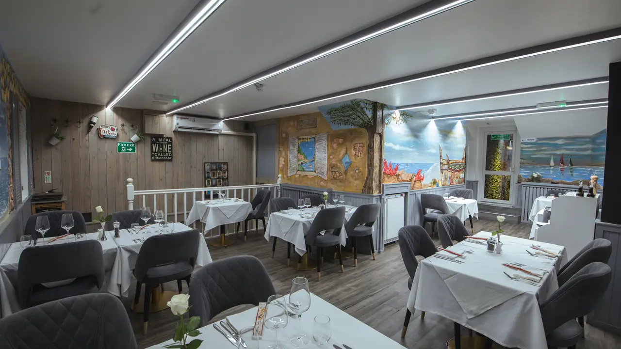 Laragosta, Solihull, West Midlands