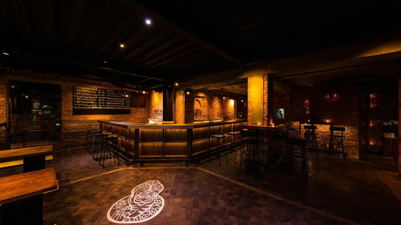臺虎 啜飲室台中, Taichung City, TXG