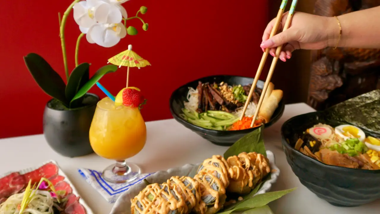 Volcano Restaurant, Edmonton, AB