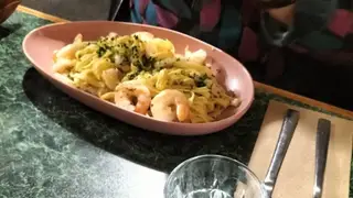 Una foto del restaurante Ronni's Restaurant